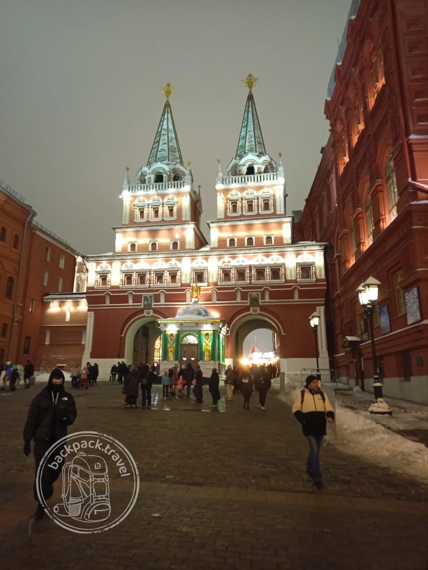 Воскресенские ворота