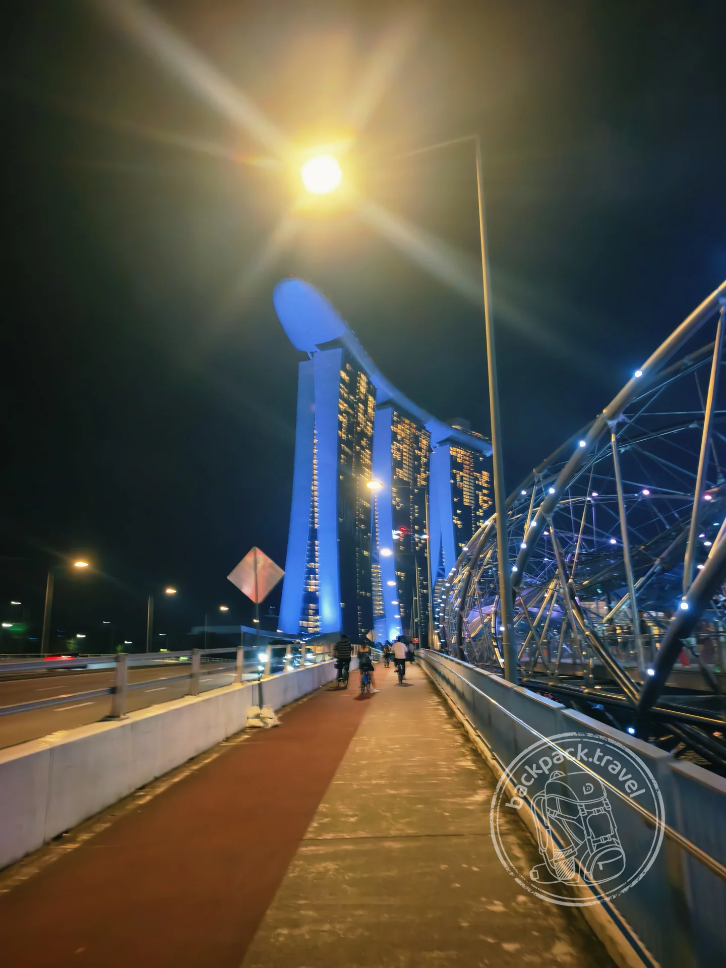 Мост Хеликс