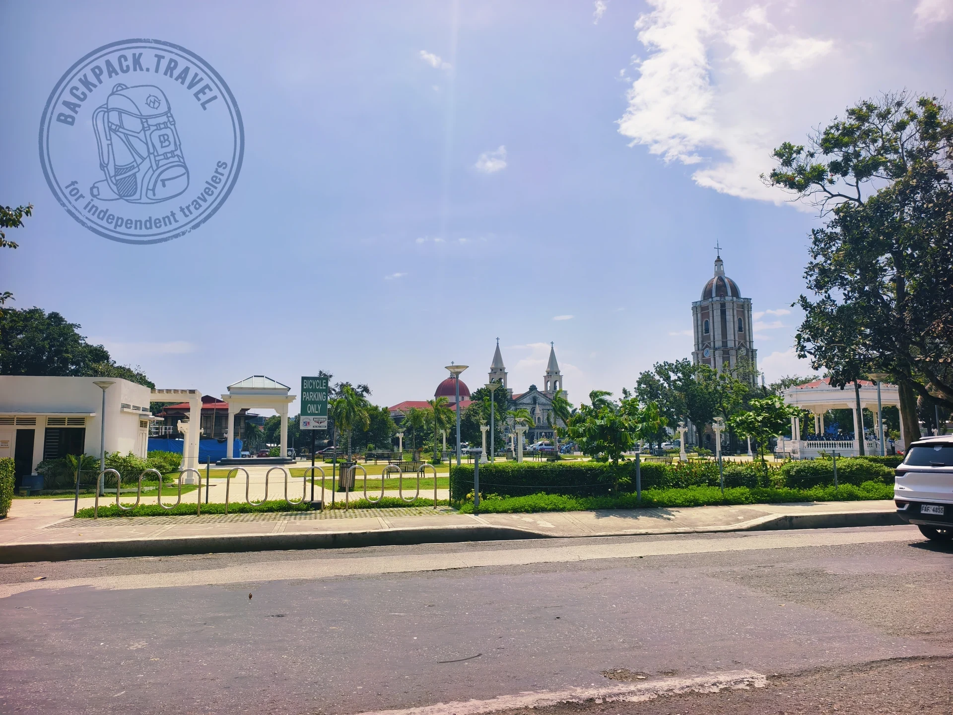 Jaro Plaza (Graciano Lopez Jaena Park)