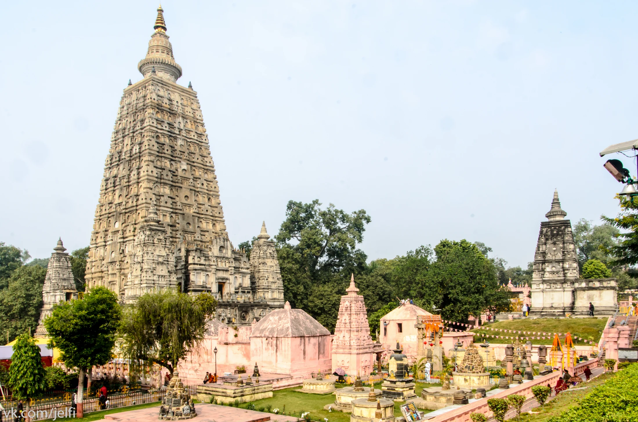 Mahabodhi Temple Complex